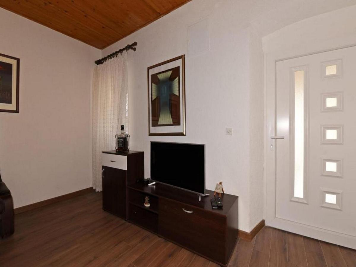 Holiday Home Carevic Gornja Brela Dış mekan fotoğraf