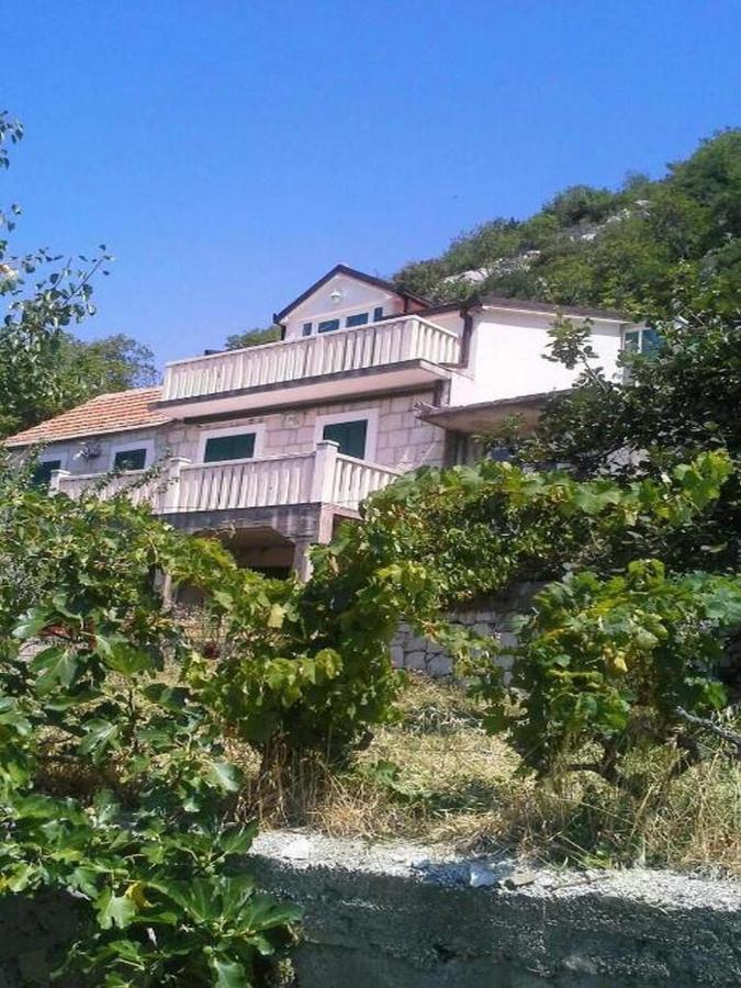 Holiday Home Carevic Gornja Brela Dış mekan fotoğraf
